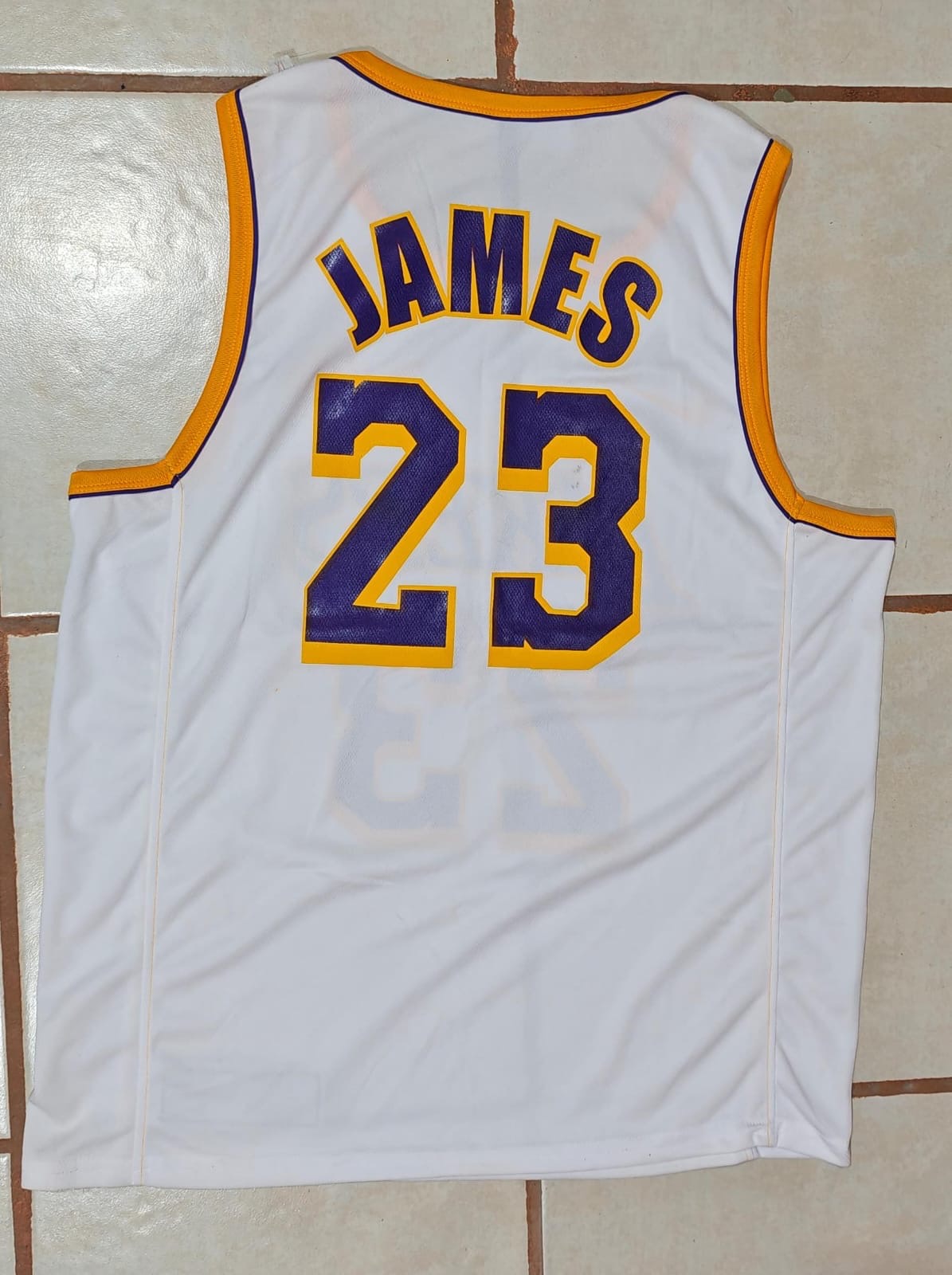 James #23 Blanco 🏀, foto 2